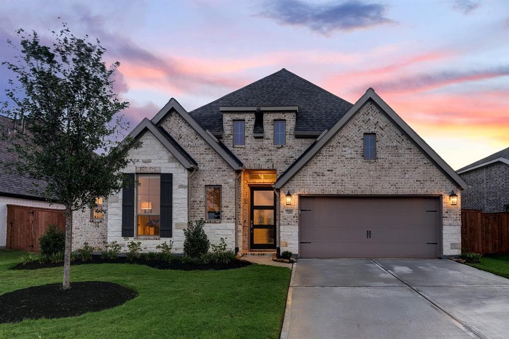 Foreclosure vs. REO: What Property Buyers Should Know